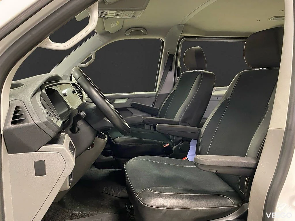 Volkswagen Transporter Kombi 2.0 TDI 4M DSG 150HK L2 5-Sits 110kW