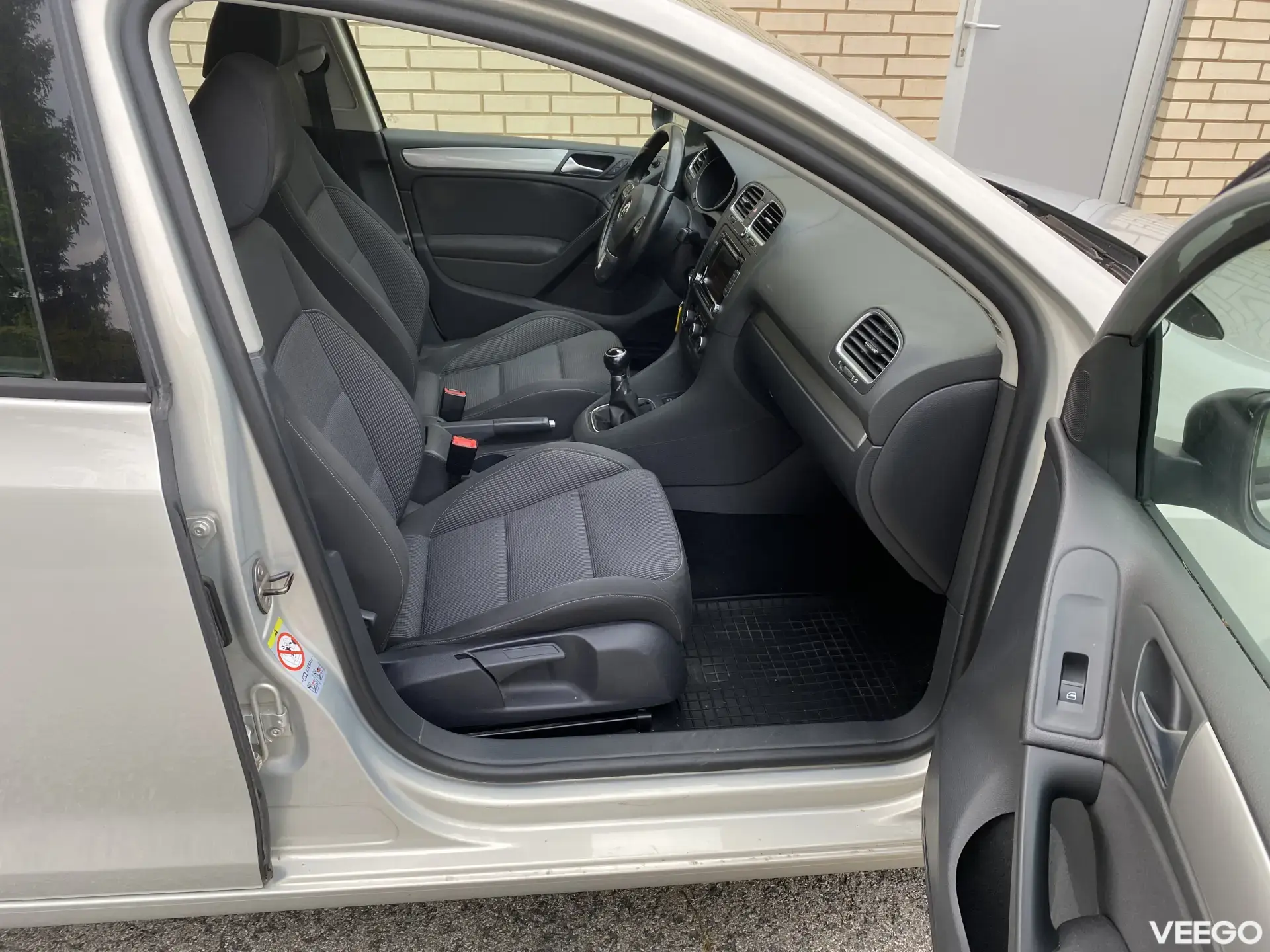 Volkswagen Golf 1.2 77kW