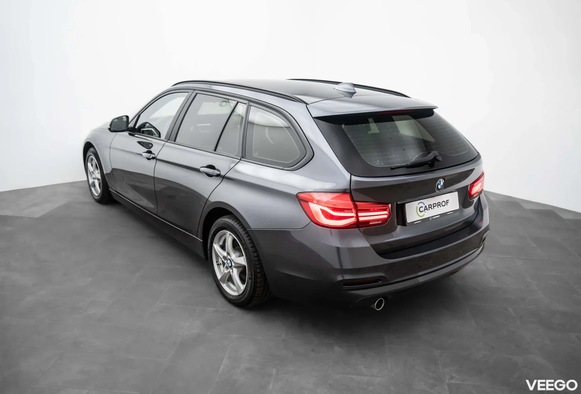 BMW 318 d Touring Advantage 2.0 110kW