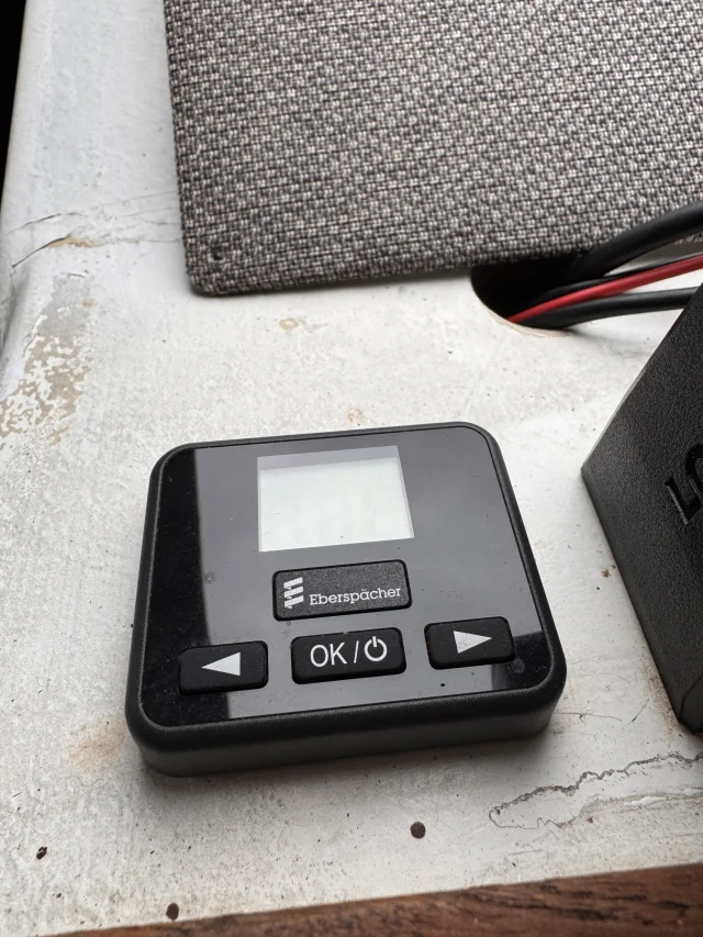 Image of Flipper 620 115