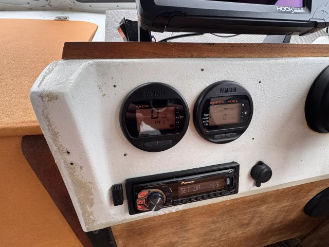 Image of Flipper 620 115