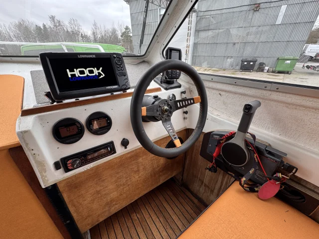 Image of Flipper 620 115