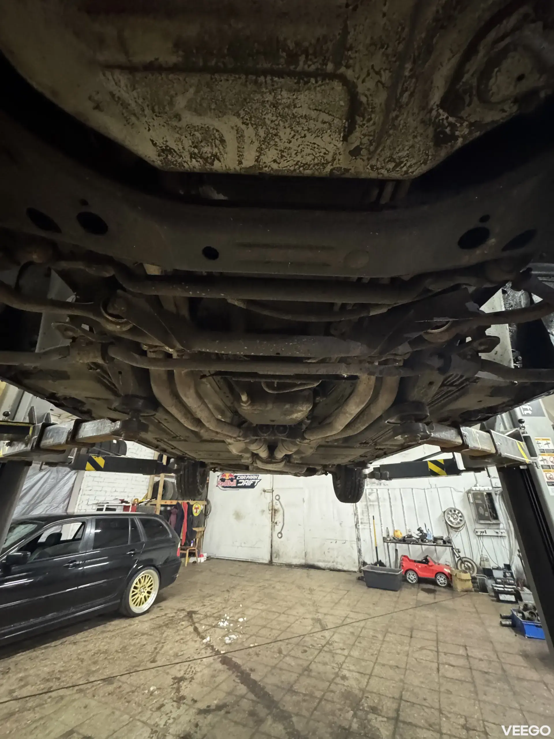 BMW 750I e32 5.0 220kW