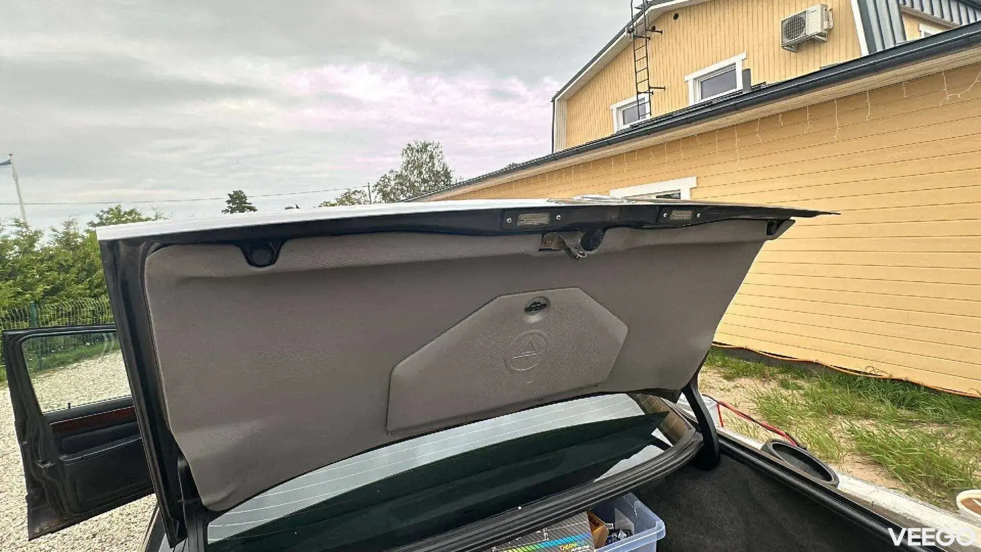 BMW 750I e32 5.0 220kW