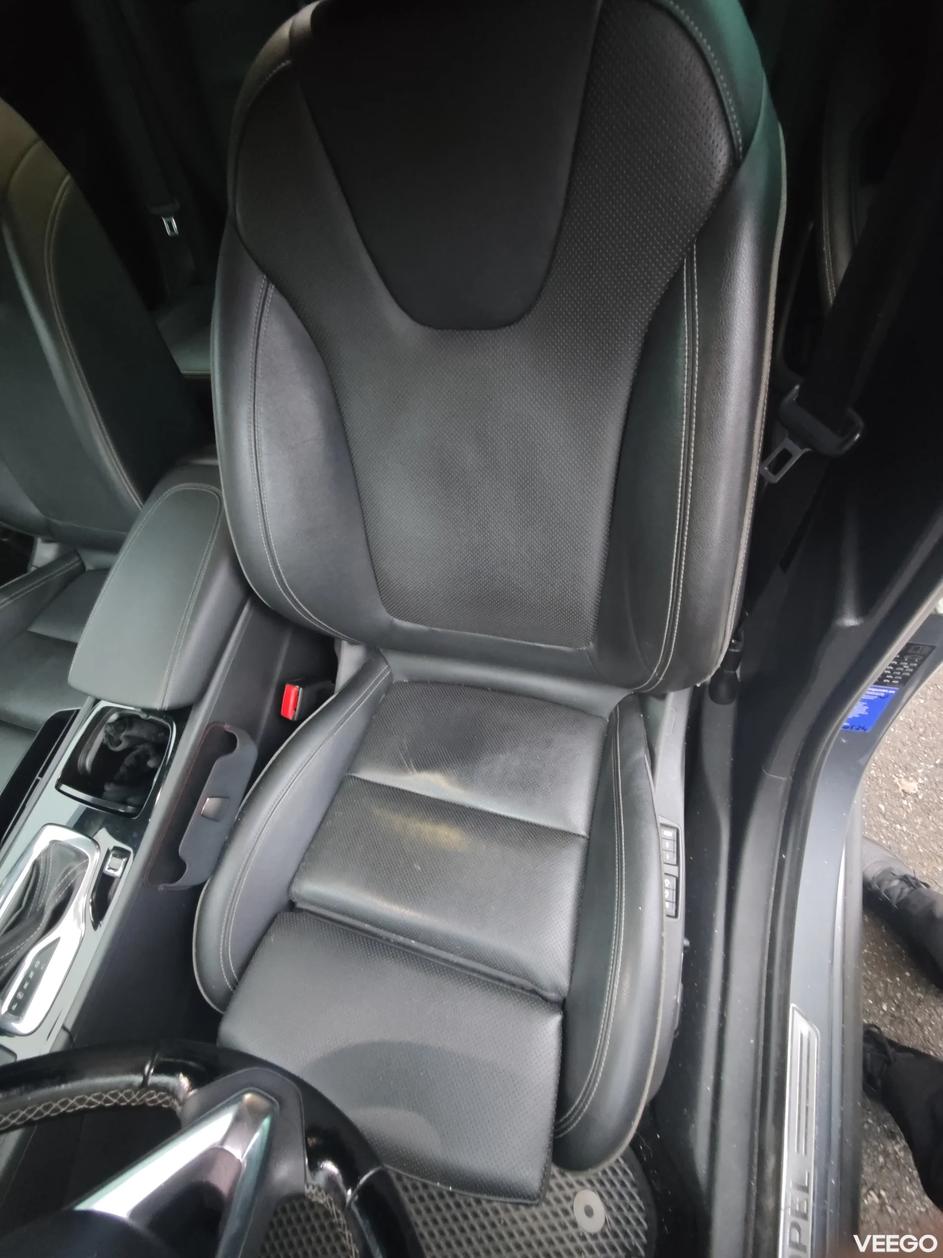 Opel Insignia 1.6 100kW