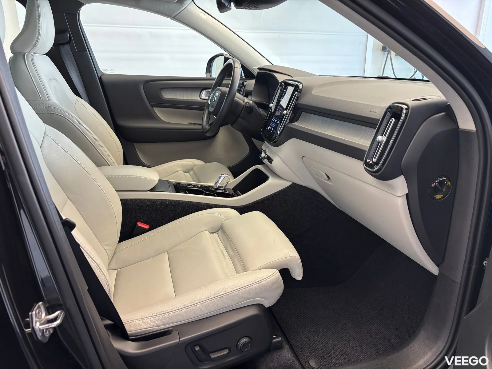Volvo XC40 - 145kW