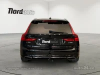 Volvo V90 AWD D5 B&W 2 173kW thumbnail