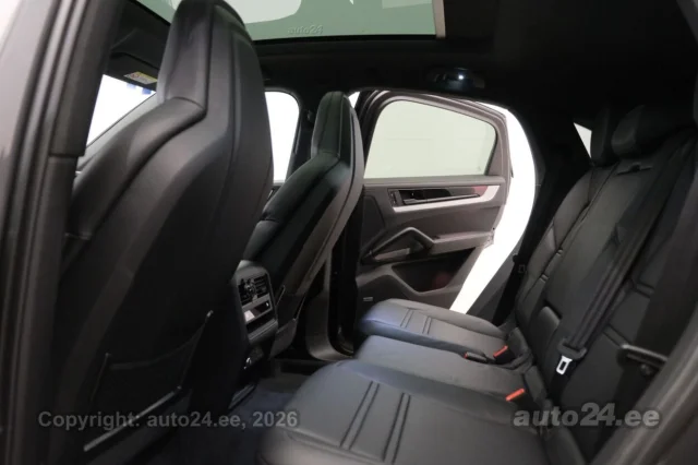 Image of Porsche Cayenne E-Hybrid - 3 346kW