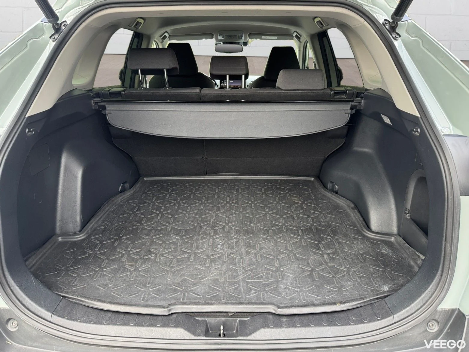 Toyota RAV4 Luxury Comfort AWD 2.5 131kW
