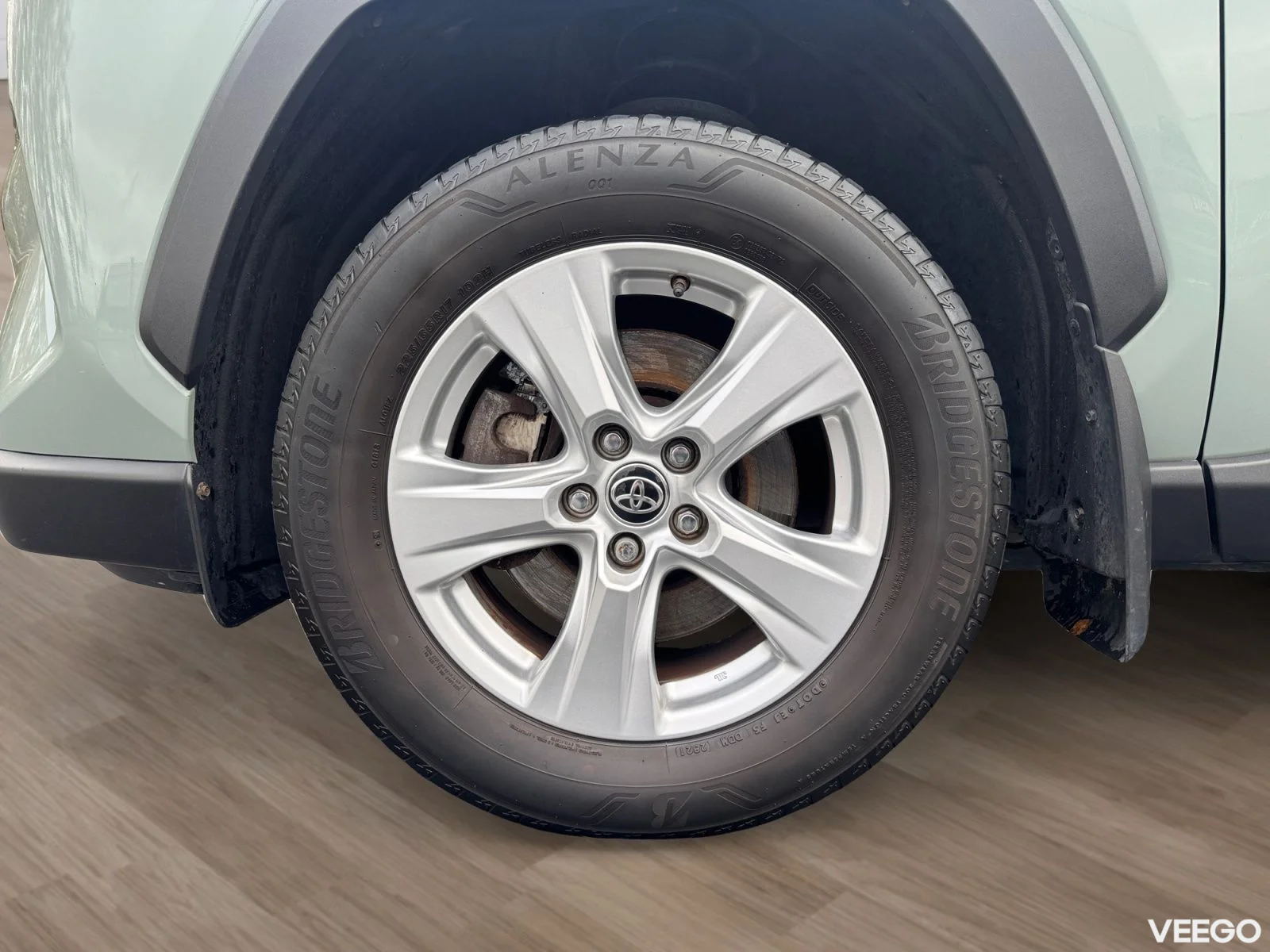 Toyota RAV4 Luxury Comfort AWD 2.5 131kW