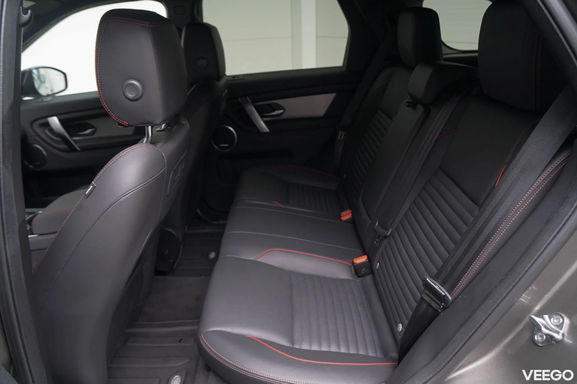 Land Rover Discovery Sport R-Dynamic SE 2 150kW