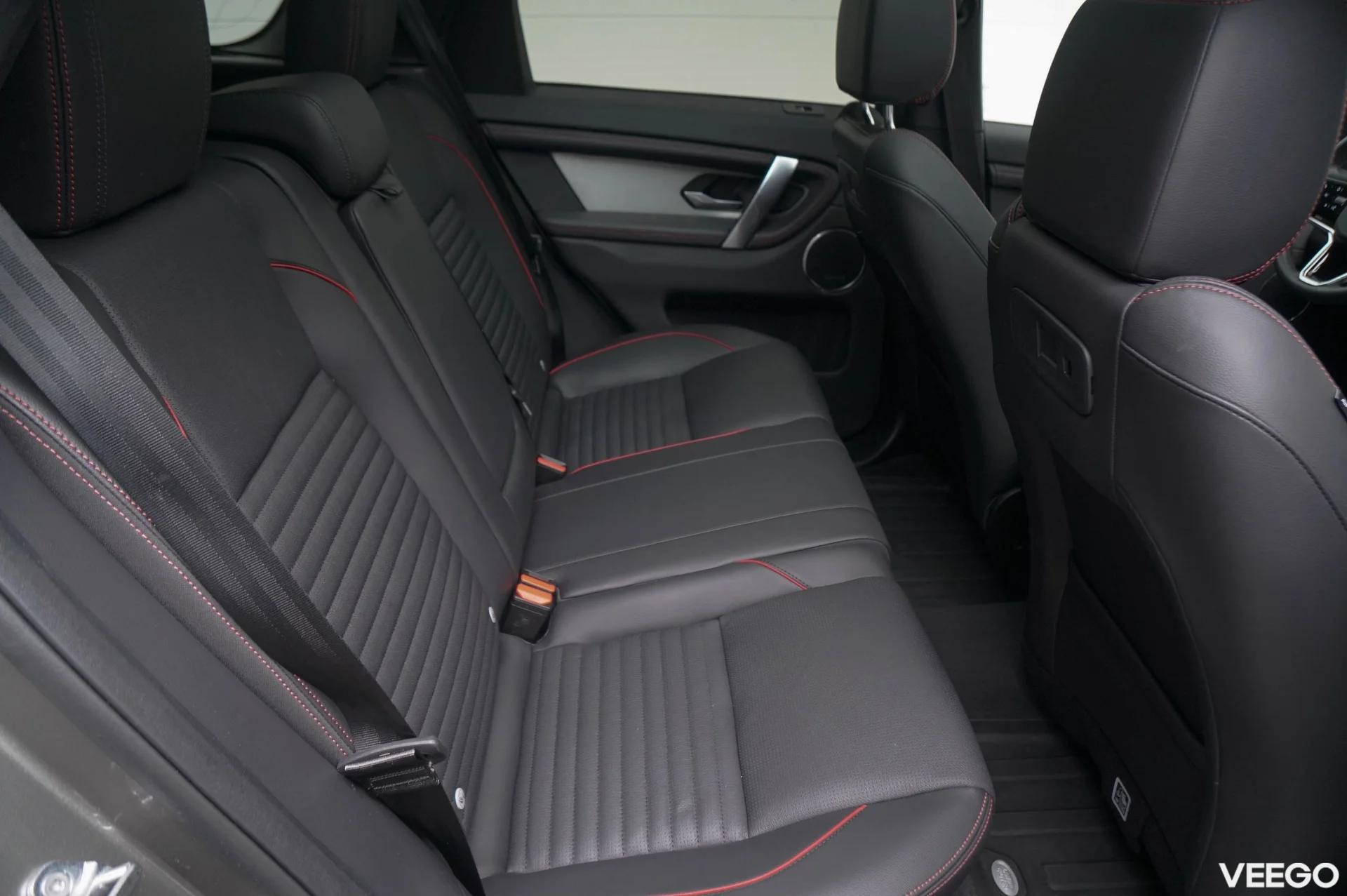 Land Rover Discovery Sport R-Dynamic SE 2 150kW