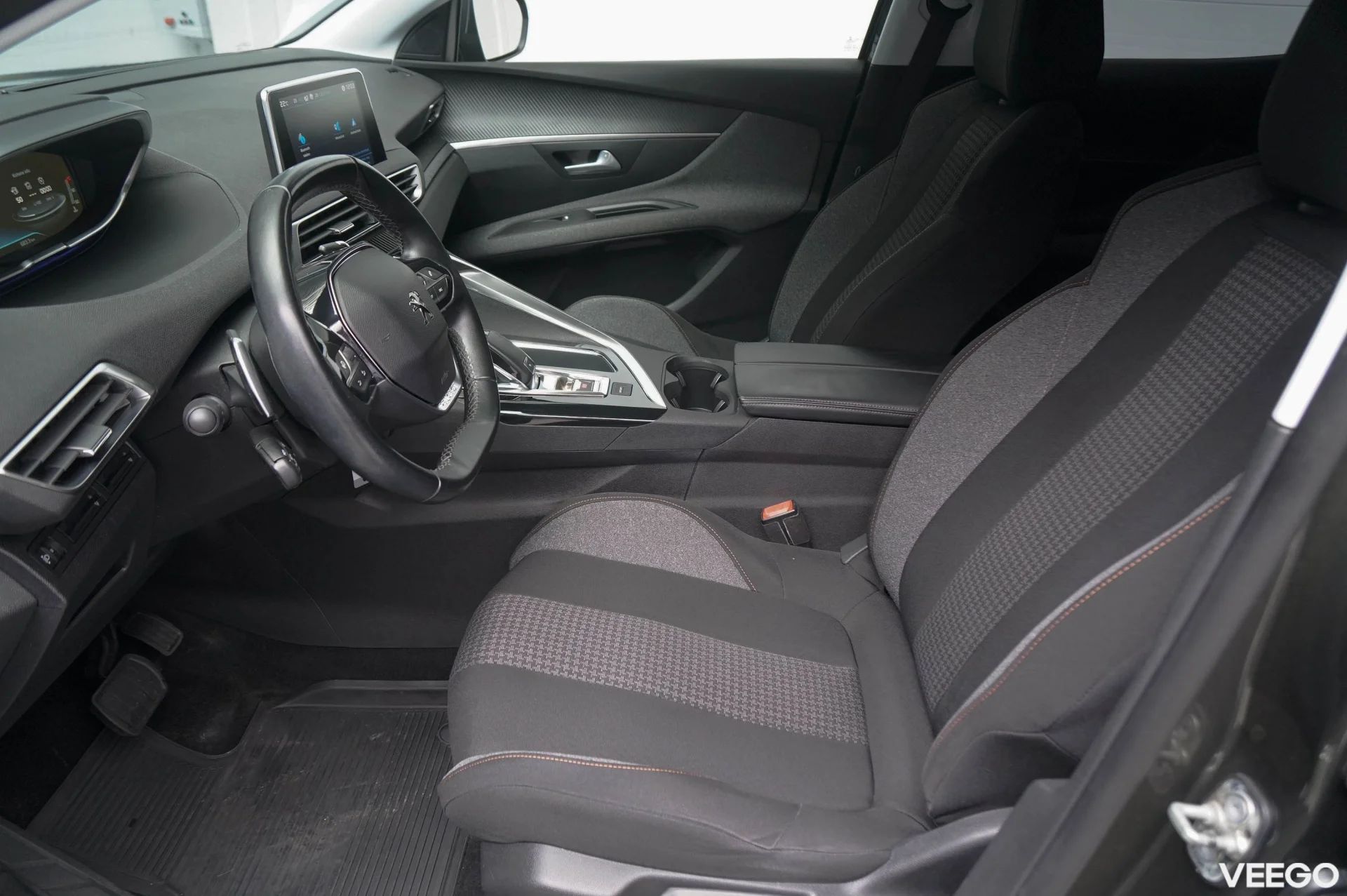 Peugeot 3008 Active Plus Puretech 1.2 96kW