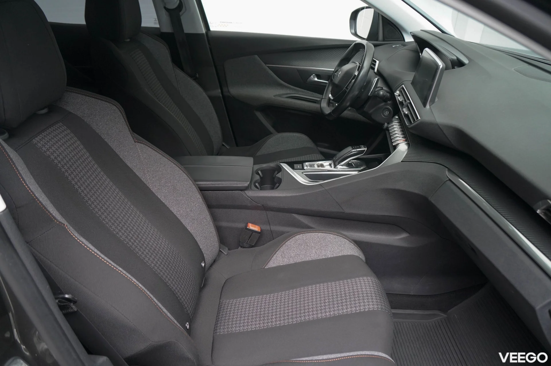 Peugeot 3008 Active Plus Puretech 1.2 96kW