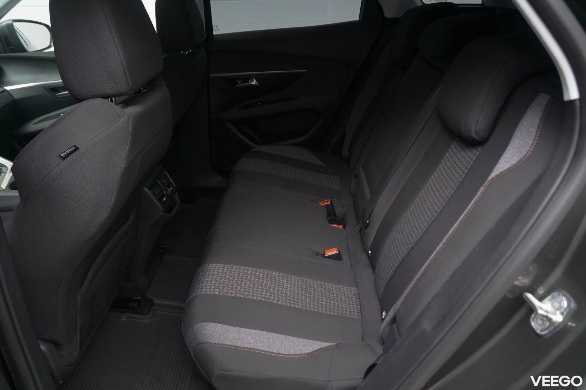 Peugeot 3008 Active Plus Puretech 1.2 96kW