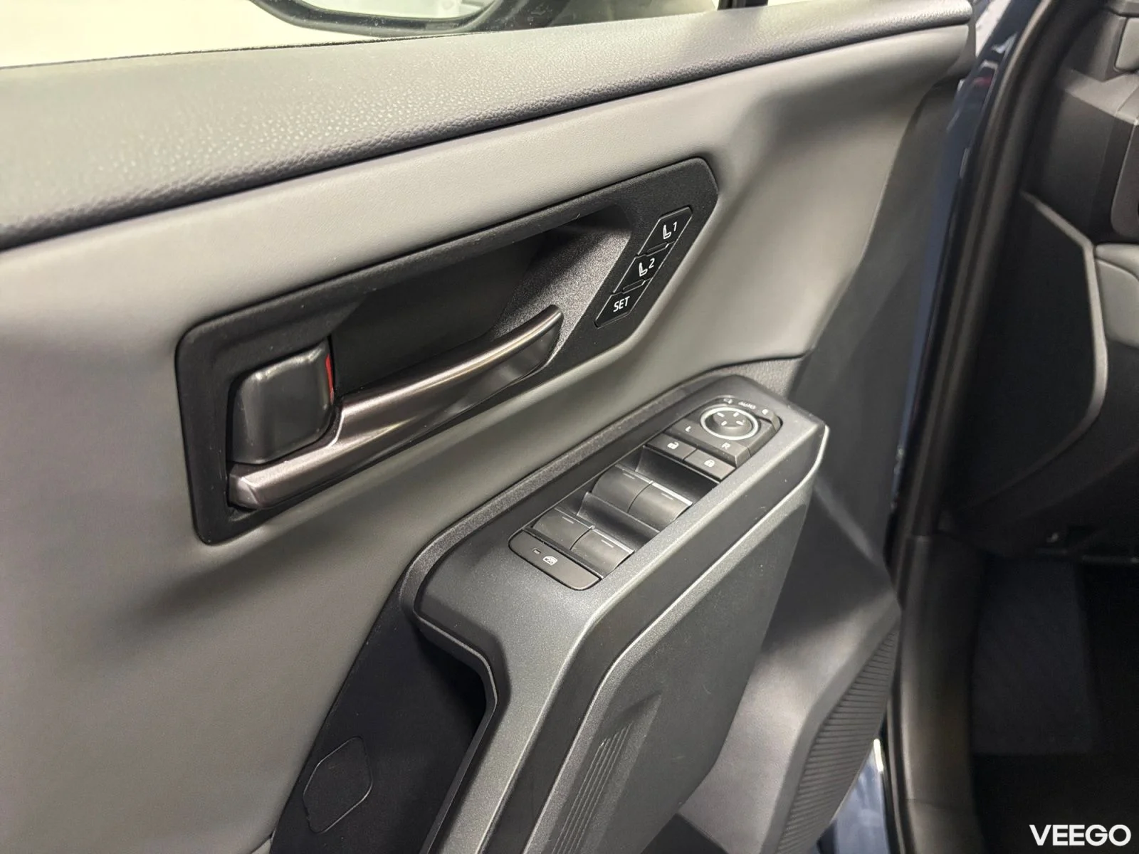 Toyota RAV4 Style 2.5 105kW