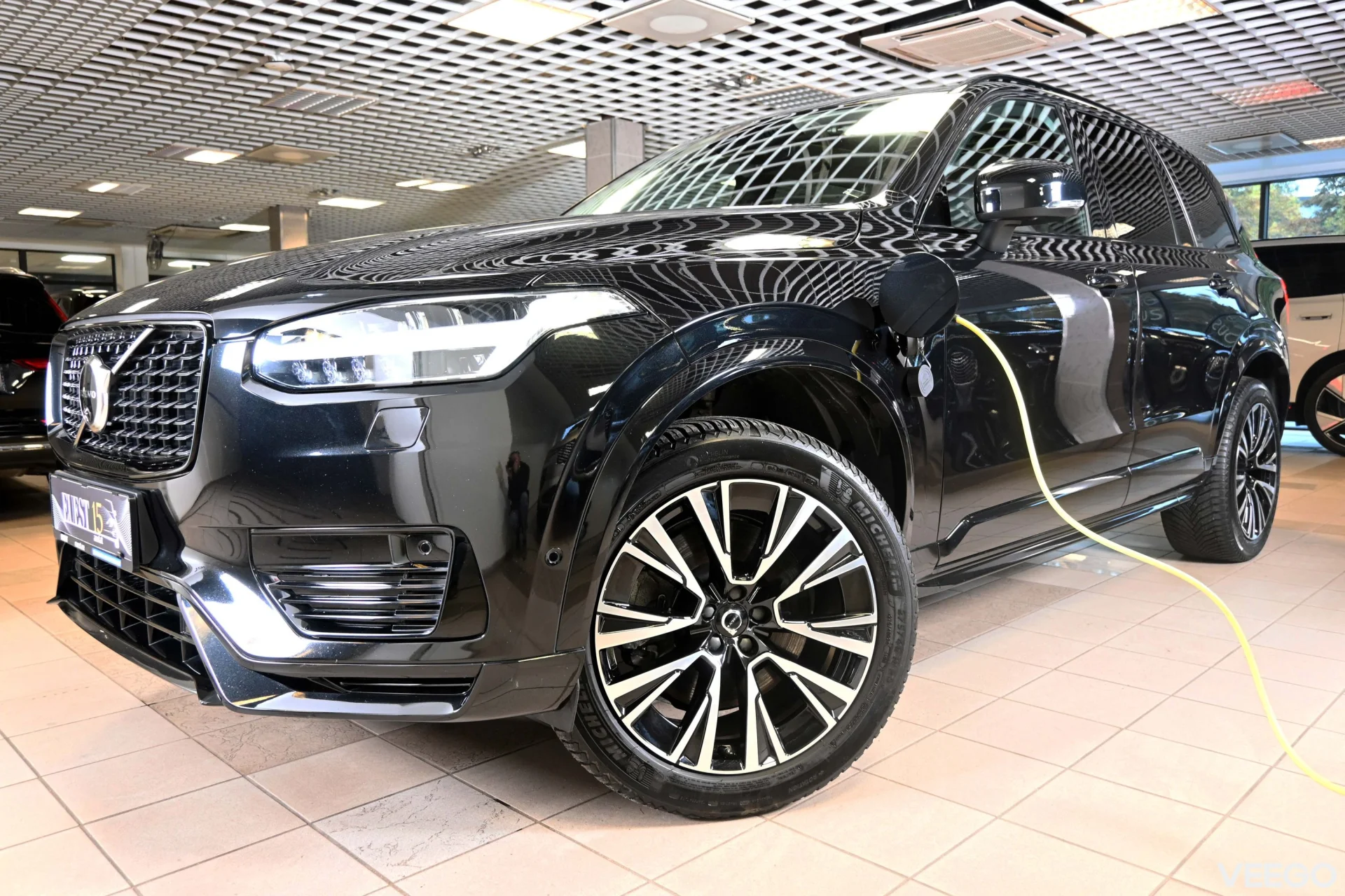 Volvo XC90 AWD H&K LUXURY+ ULTRA DARK XENIUM INTELLI PRO MY2024 2 335kW