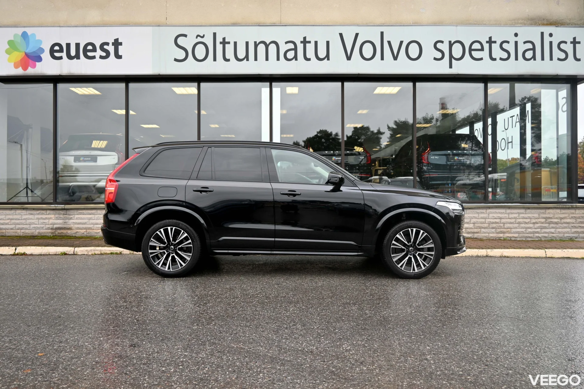Volvo XC90 AWD H&K LUXURY+ ULTRA DARK XENIUM INTELLI PRO MY2024 2 335kW