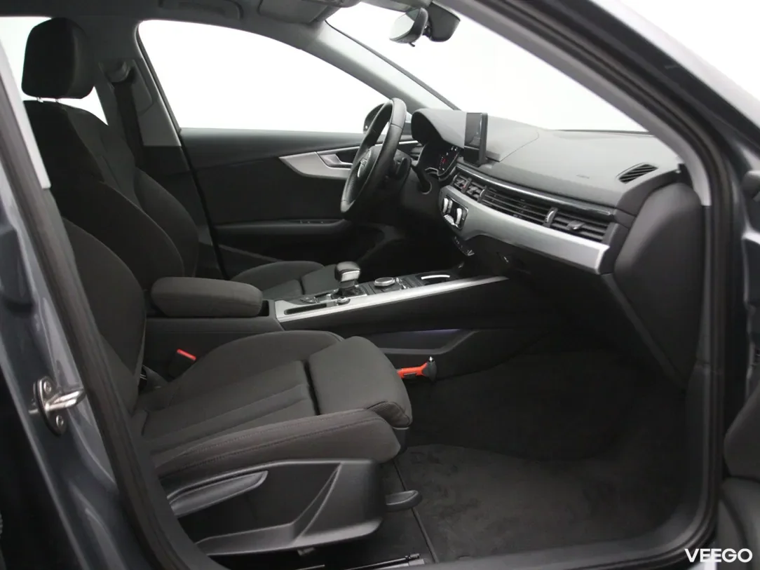 Audi A4 2 140kW