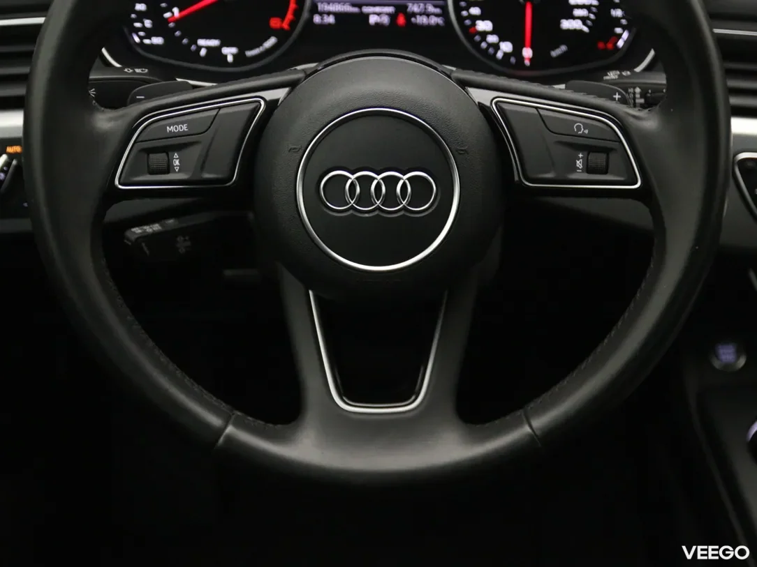 Audi A4 2 140kW