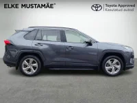 Toyota RAV4 129kW thumbnail