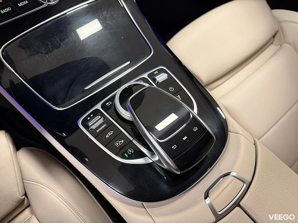 Mercedes-Benz E220 E 220 d 4M All-Terrain 194HK Avantgarde /HuD 143kW