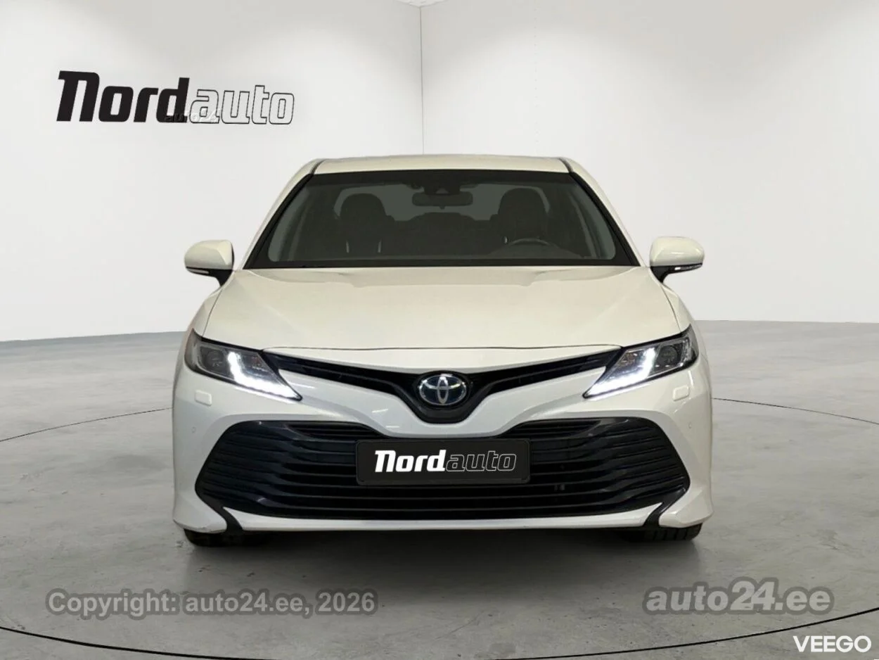 Toyota Camry Luxury 2.5 131kW