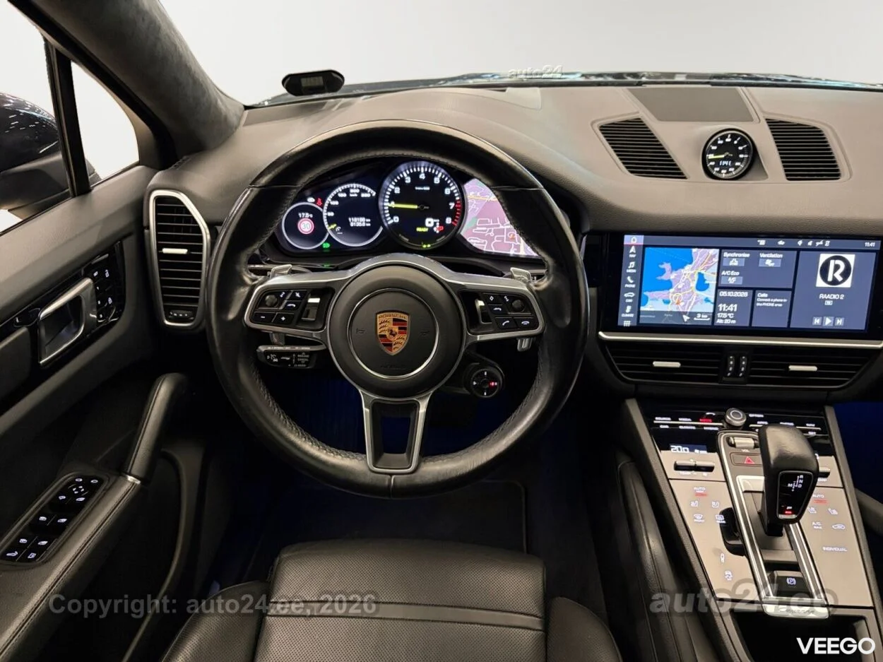 Porsche Cayenne Coupe E-Hybrid 3 340kW