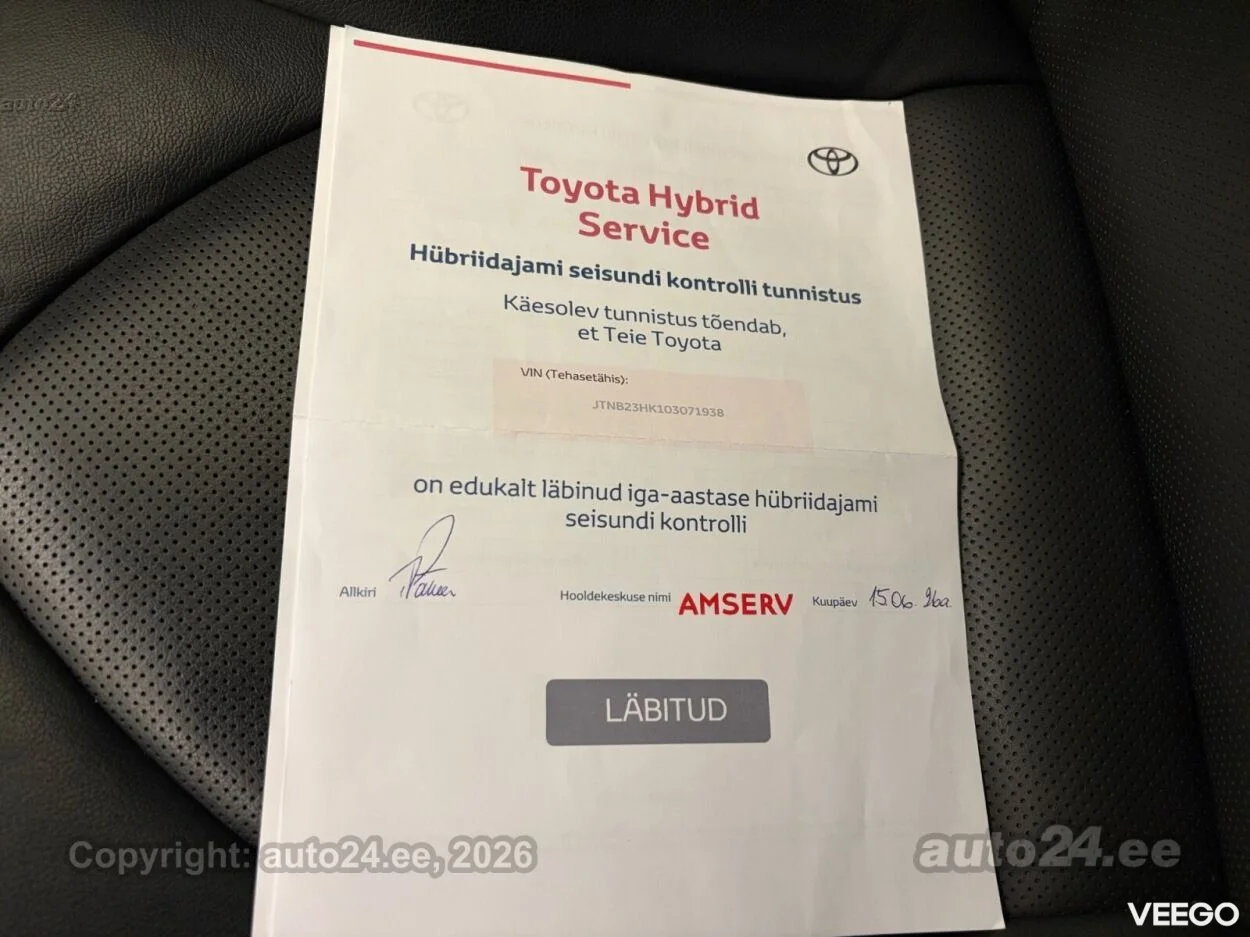 Toyota Camry Luxury 2.5 131kW