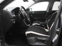 Volkswagen T-Roc 2 110kW thumbnail