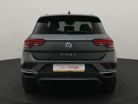 Volkswagen T-Roc 2 110kW thumbnail