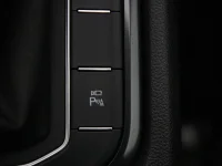 Volkswagen Tiguan 2 176kW thumbnail