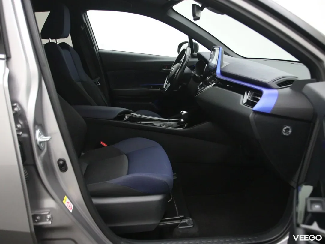Toyota C-HR 1.8 90kW