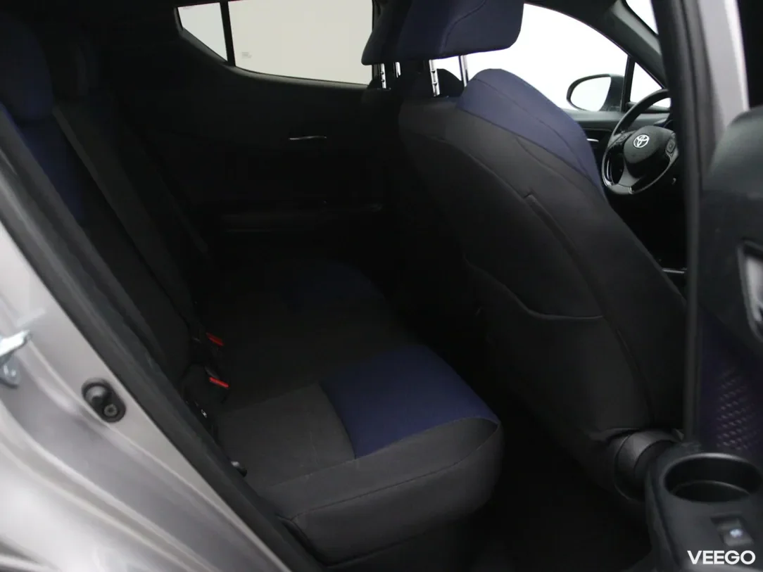 Toyota C-HR 1.8 90kW