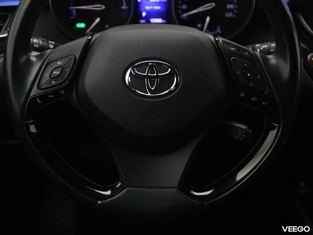 Toyota C-HR 1.8 90kW