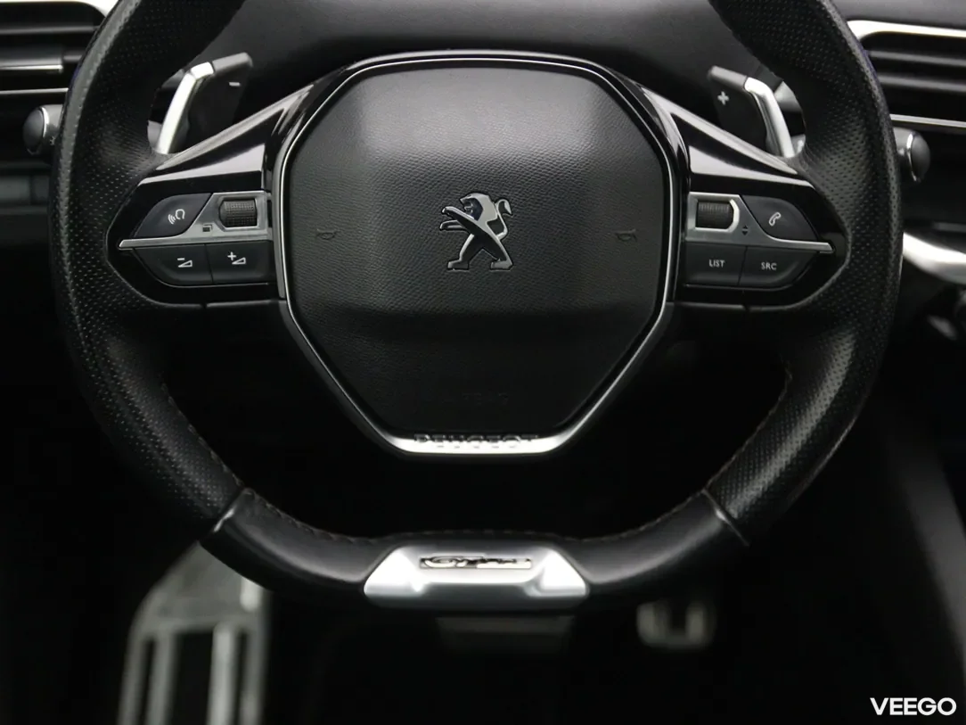 Peugeot 5008 1.5 96kW