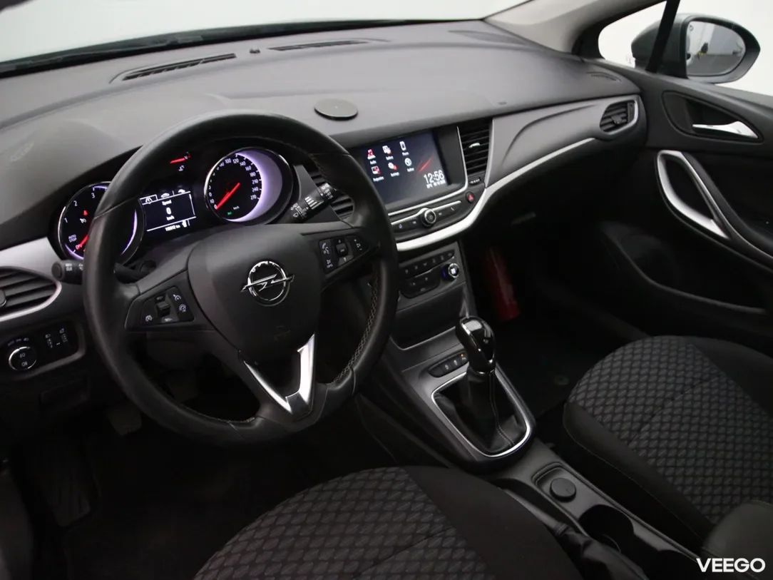 Opel Astra 1.6 81kW