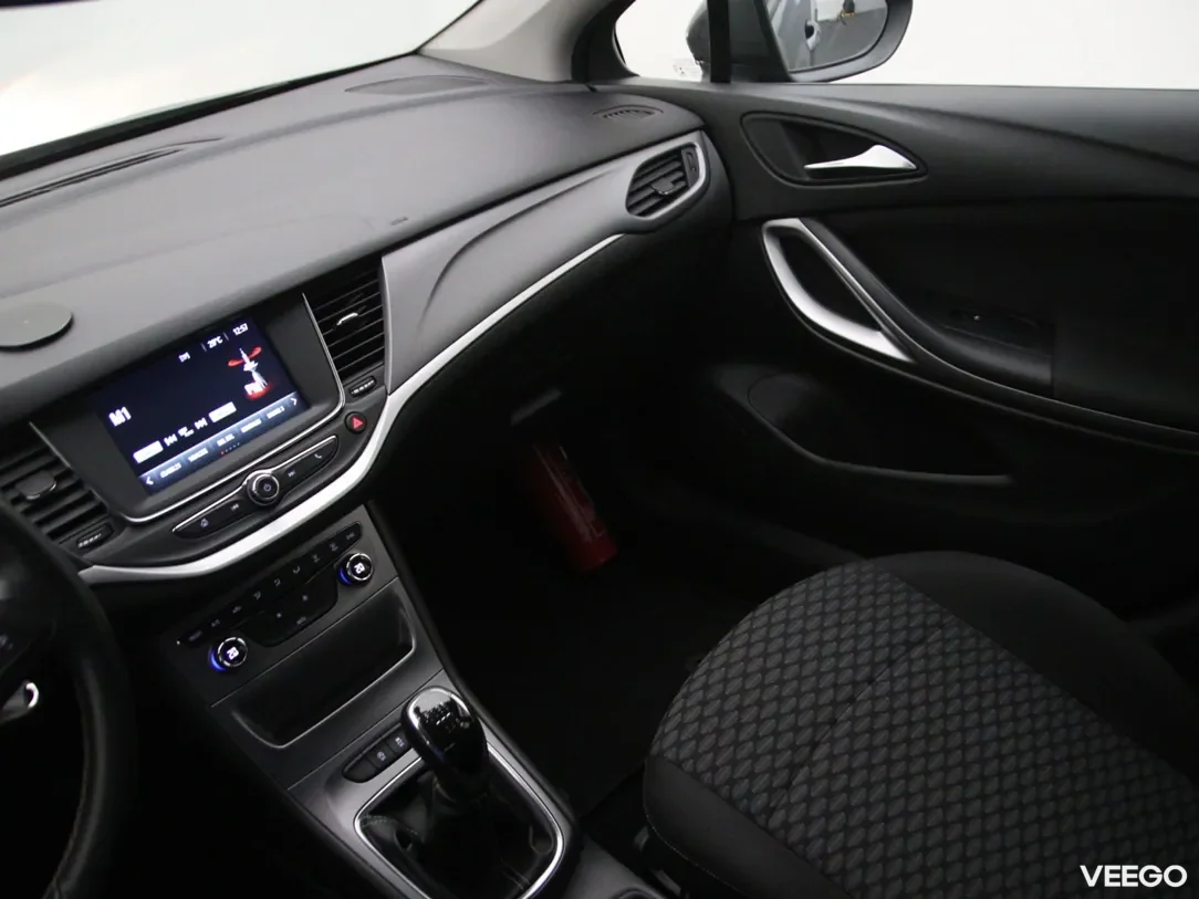 Opel Astra 1.6 81kW