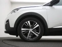 Peugeot 5008 1.5 96kW thumbnail