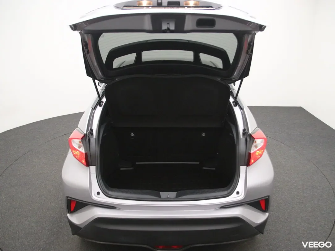 Toyota C-HR 1.8 90kW