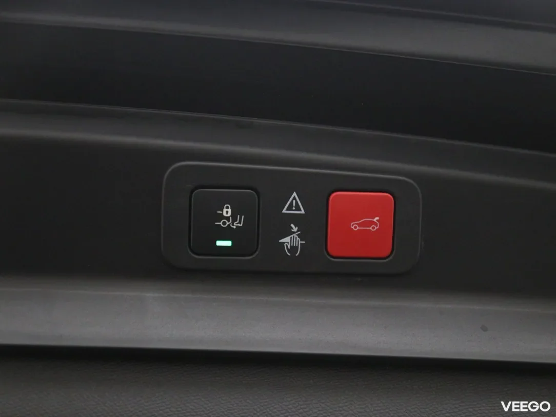 Peugeot 5008 1.5 96kW