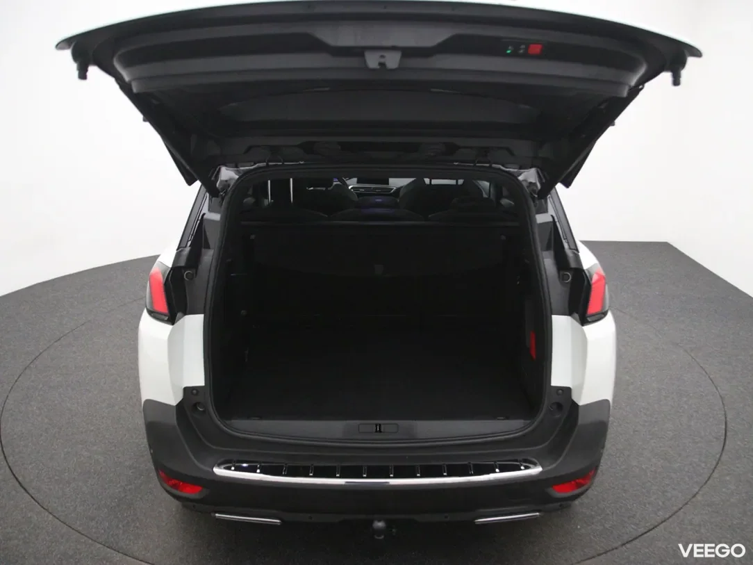 Peugeot 5008 1.5 96kW