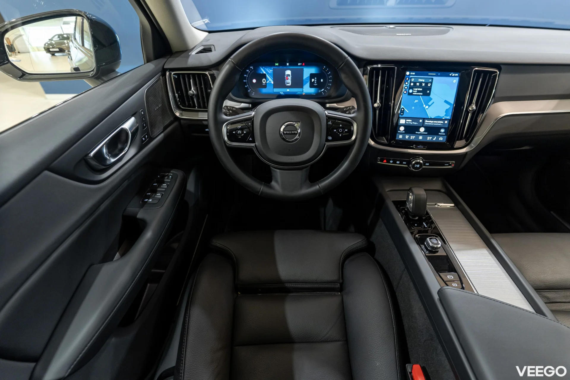 Volvo V60 2.0 B4 Mild-Hybrid Plus Dark 2 145kW