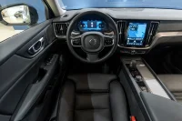 Volvo V60 2.0 B4 Mild-Hybrid Plus Dark 2 145kW thumbnail