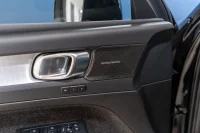 Volvo XC40 2.0 B3 Mild-Hybrid Plus Black Edition 2WD 2 120kW thumbnail