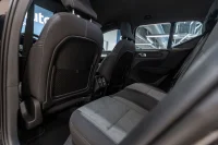 Volvo XC40 2.0 B3 Mild-Hybrid Plus Black Edition 2WD 2 120kW thumbnail