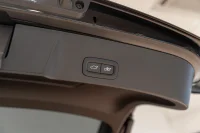 Volvo XC40 2.0 B3 Mild-Hybrid Plus Black Edition 2WD 2 120kW thumbnail