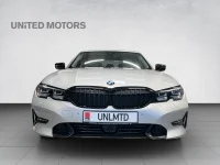 BMW 320 Sport Line 135kW thumbnail