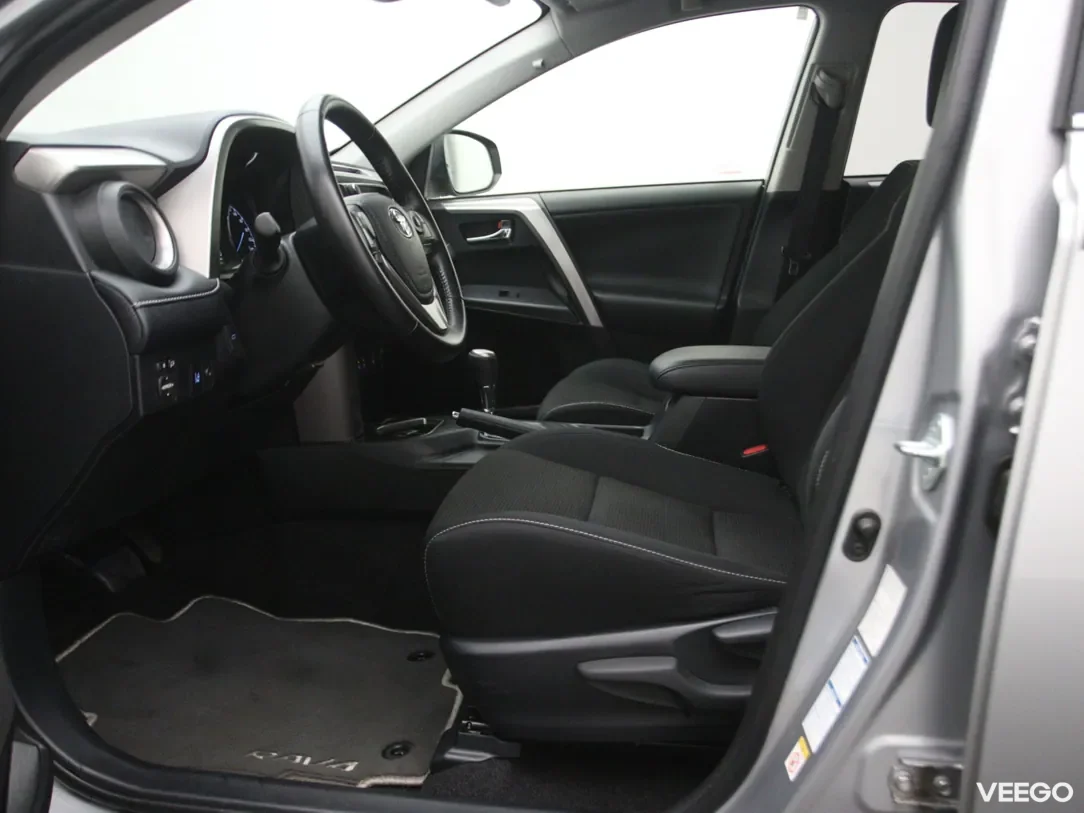 Toyota RAV4 2.5 145kW
