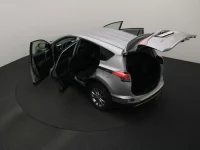 Toyota RAV4 2.5 145kW thumbnail